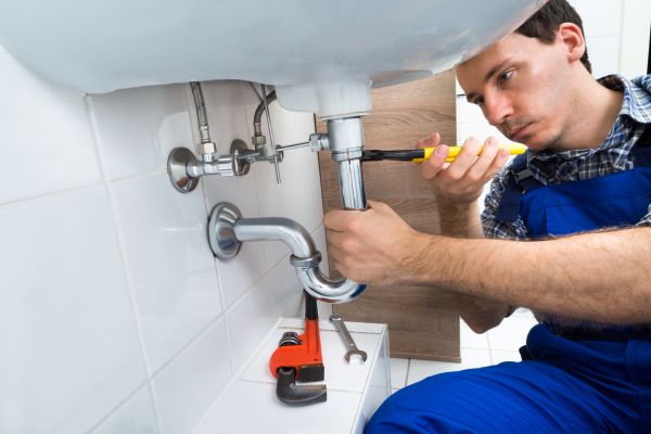 Cost of Kitchen Plumbing Repair in Manchester
